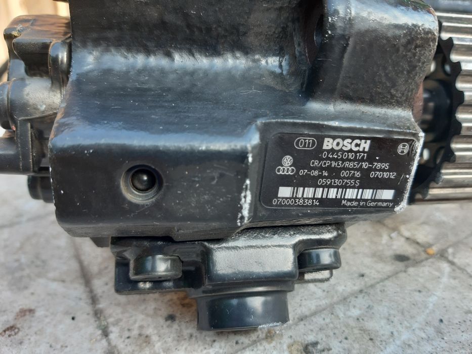 Pompa injectie/înalta presiune Audi 2,7 3,0 tdi cod059 130 755S Bosch