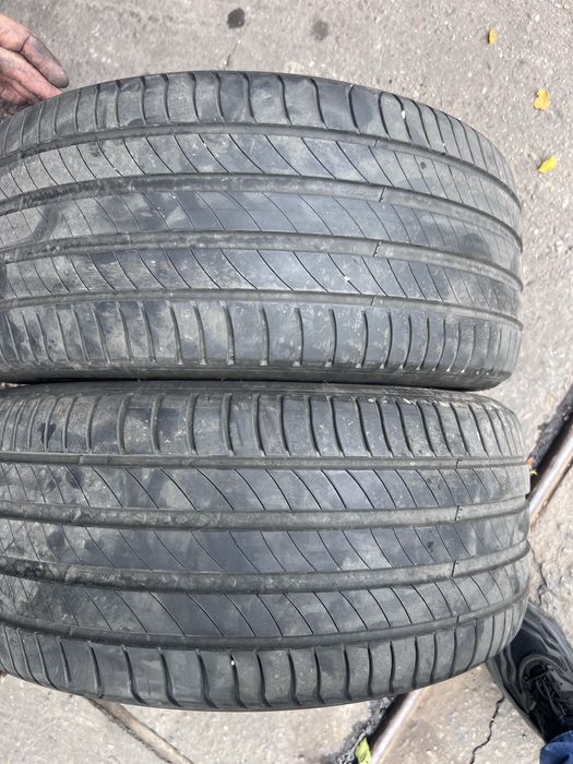 245/40 r18 michelin de vara -protectie janta aliaj -150 lei buc