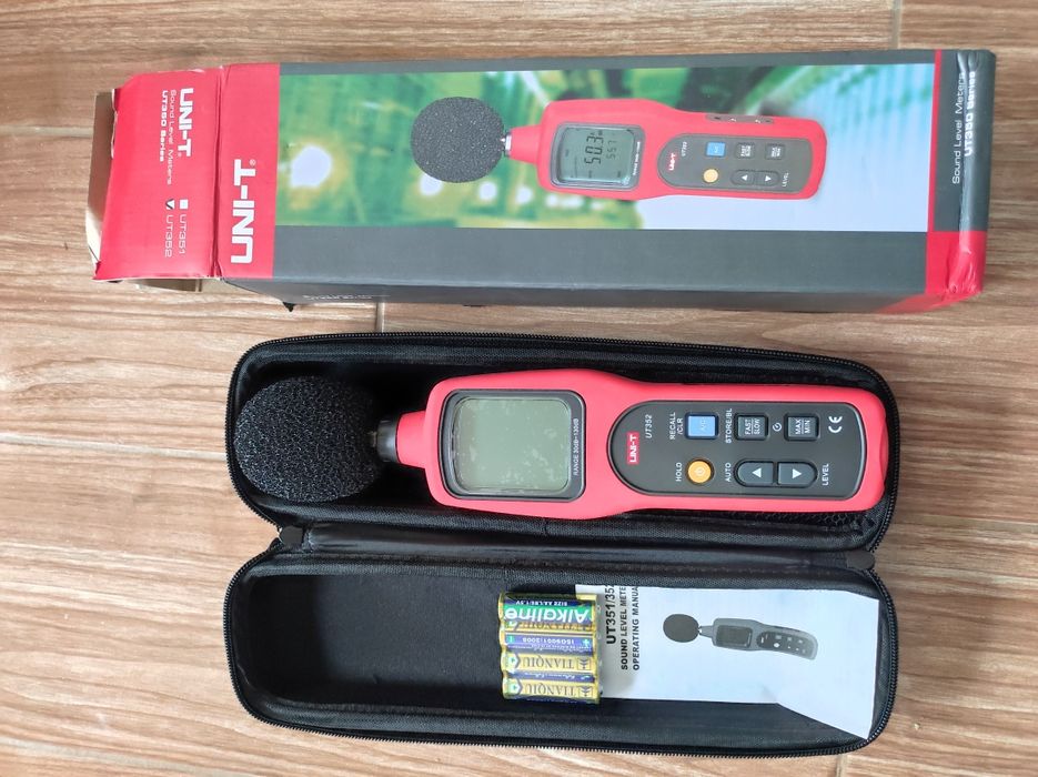 Sonometru UT352 UNI-T