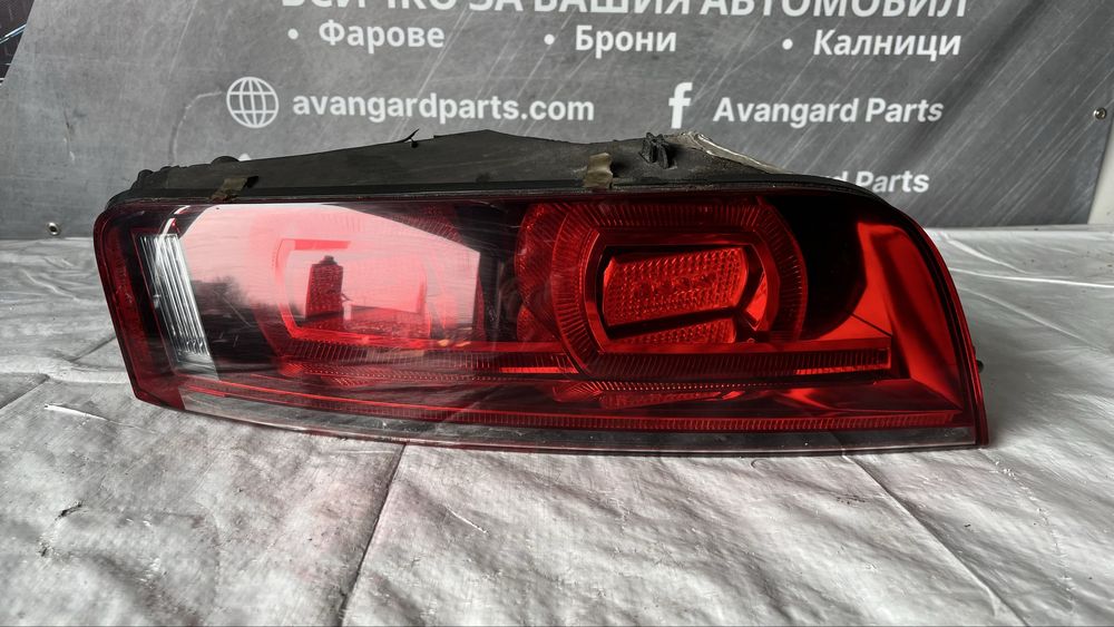 Ляв и десен стоп Audi R8 (2007-2012)