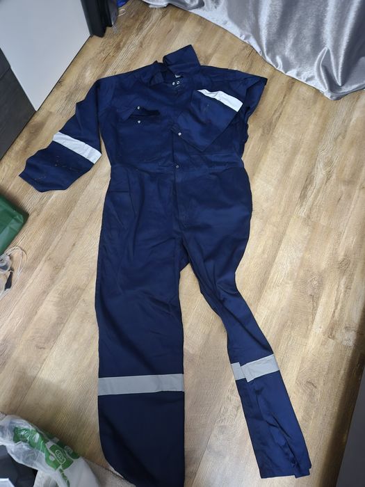 Продам спецодежда