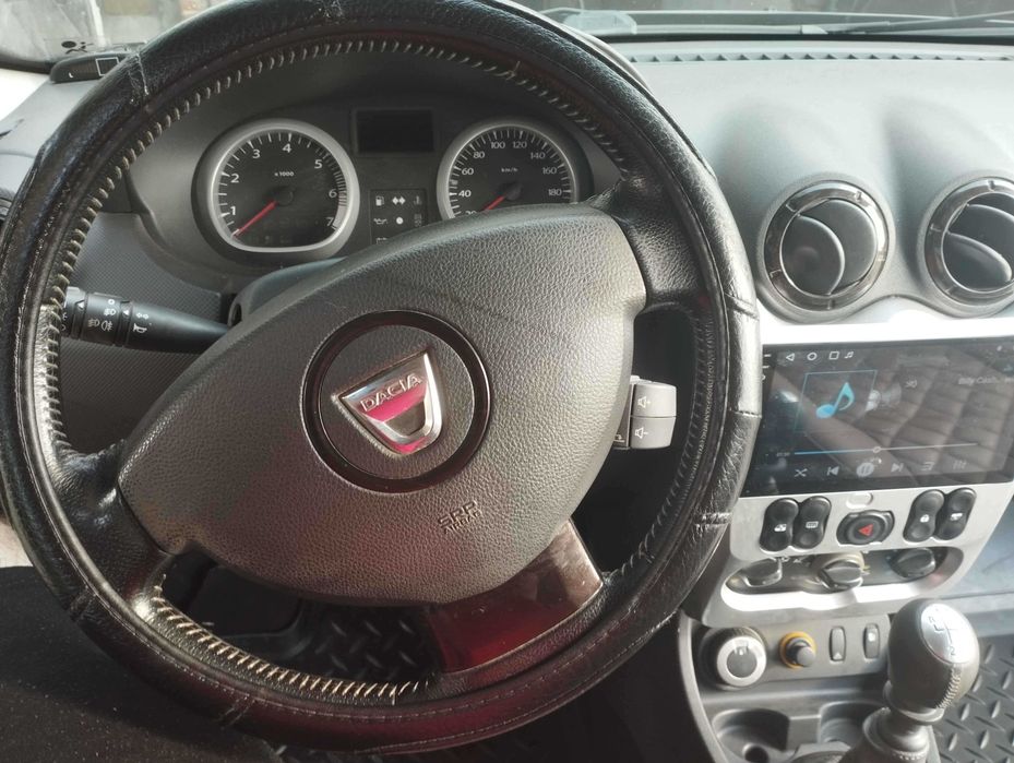 Vând Dacia Duster din 2013, motor 1.5 dCi, 105 CP.