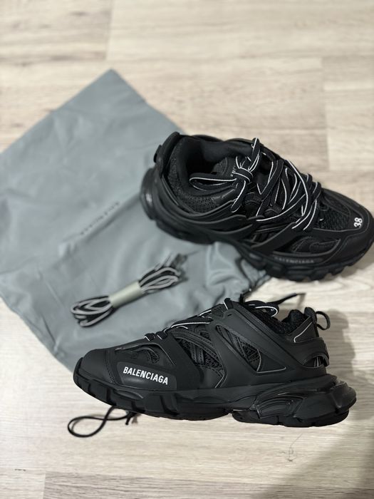 Balenciaga Track Black