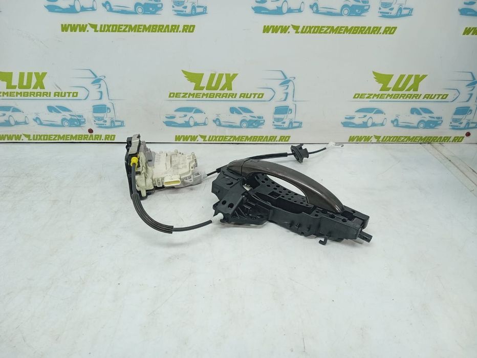 Broasca dreapta spate cu maner exterior 8k0839016c Audi A4 B8/8K (fac