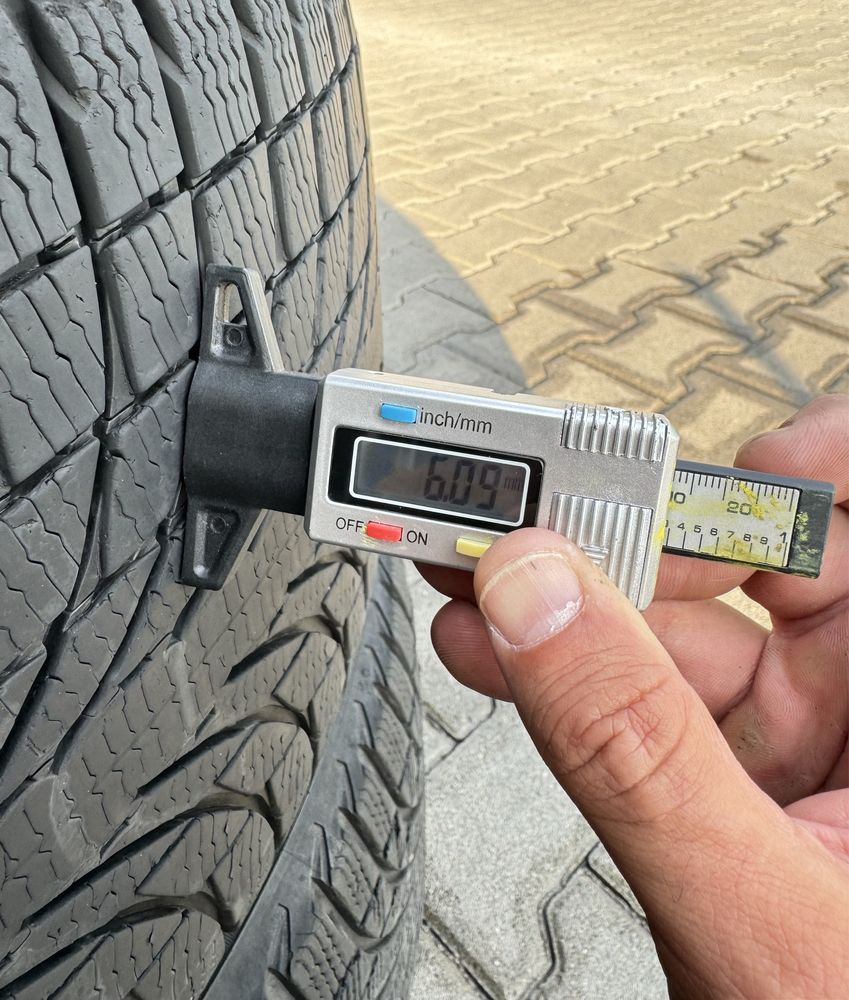 4бр Зимни гуми Michelin 265/40/21 6мм грайфер