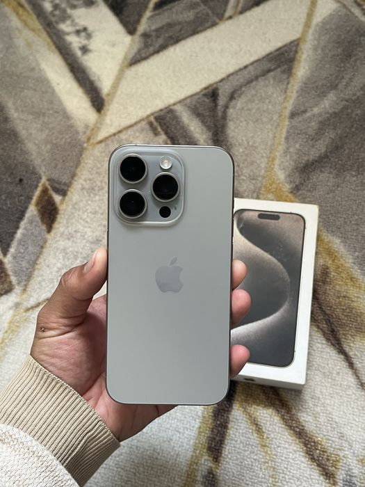 iphone 15 pro , 256 гб сроччноо