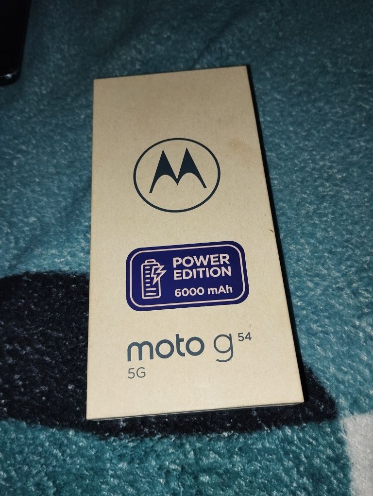 Vând Motorola g 54 5 G