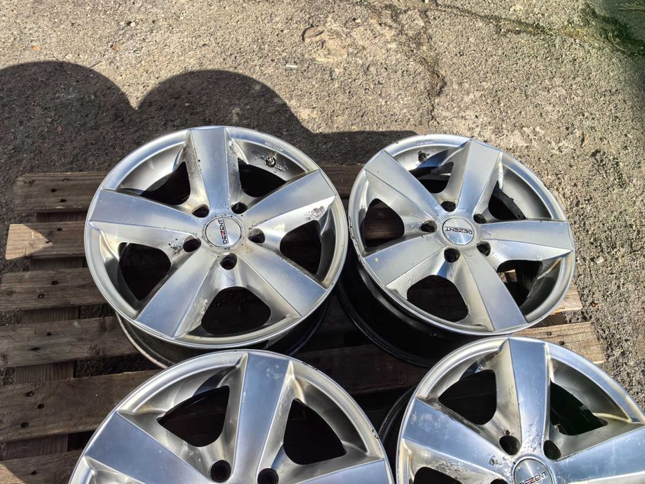 16 цола 5 х 115 мм Опел Антара / Шевролет Каптива - 7 Инча / ЕТ 40