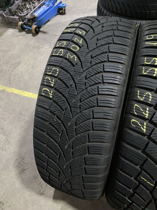 Anvelope iarna 225/55/19 Toyo Observe 225 55 19 R19