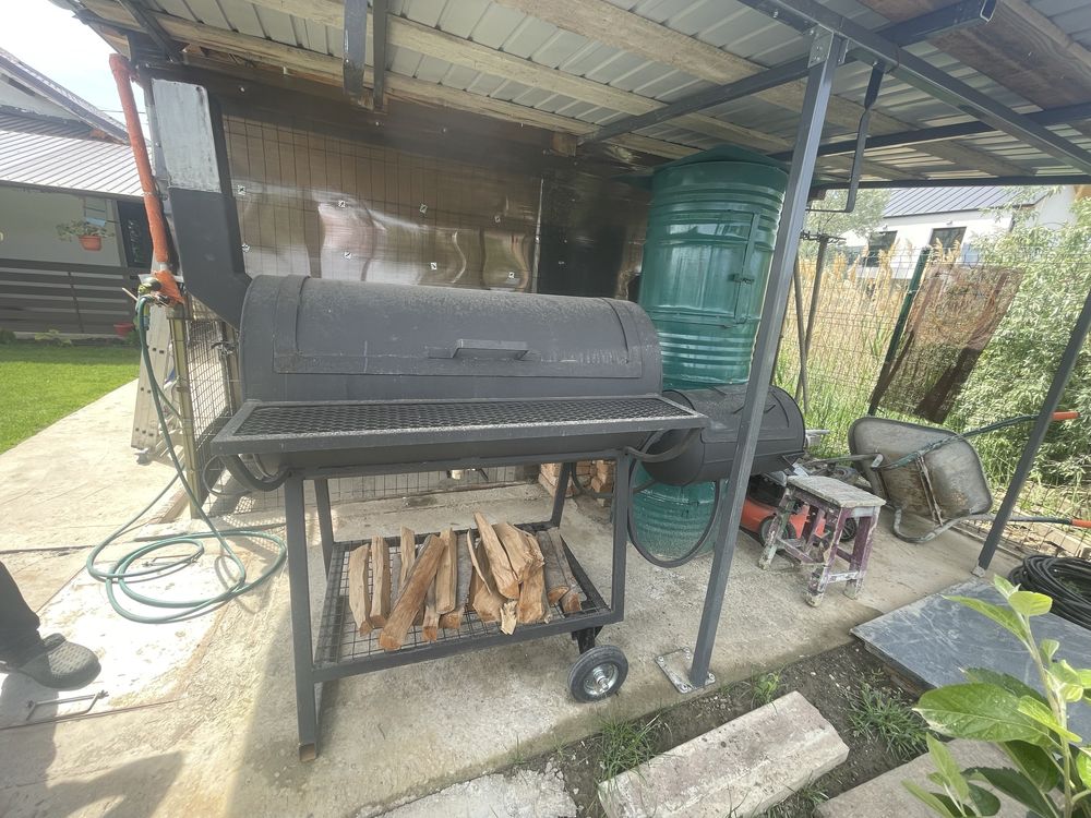 Gratar-Smoker BBQ