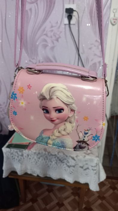 Продам новую детскую сумочку и новый рюкзачок зайка для девочки