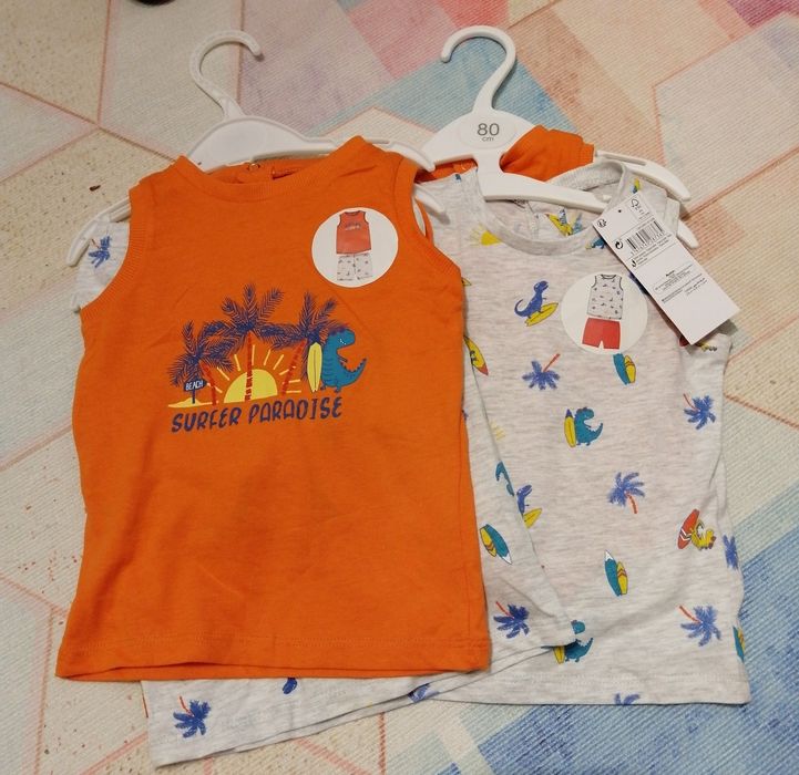 Set 2 pijamale vara - pantaloni scurți și maiou