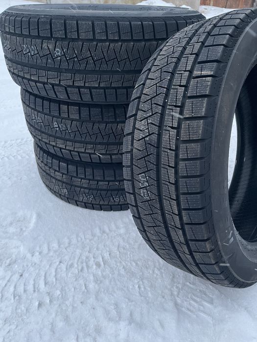 Продам новые шины 225/55/18 (липучка) 160тыс тг