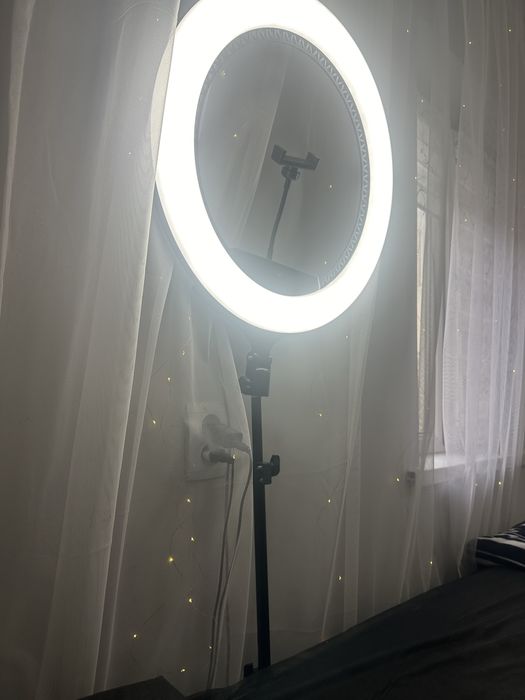 Кольцевая лампа