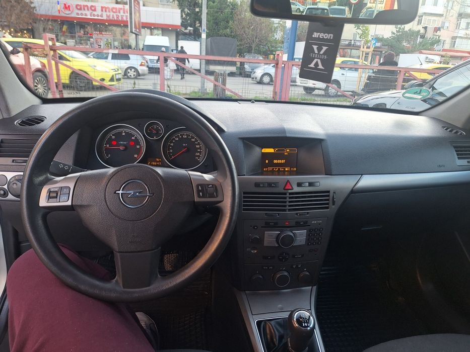 Vand Opel Astra H 1.9 150cp Urgent