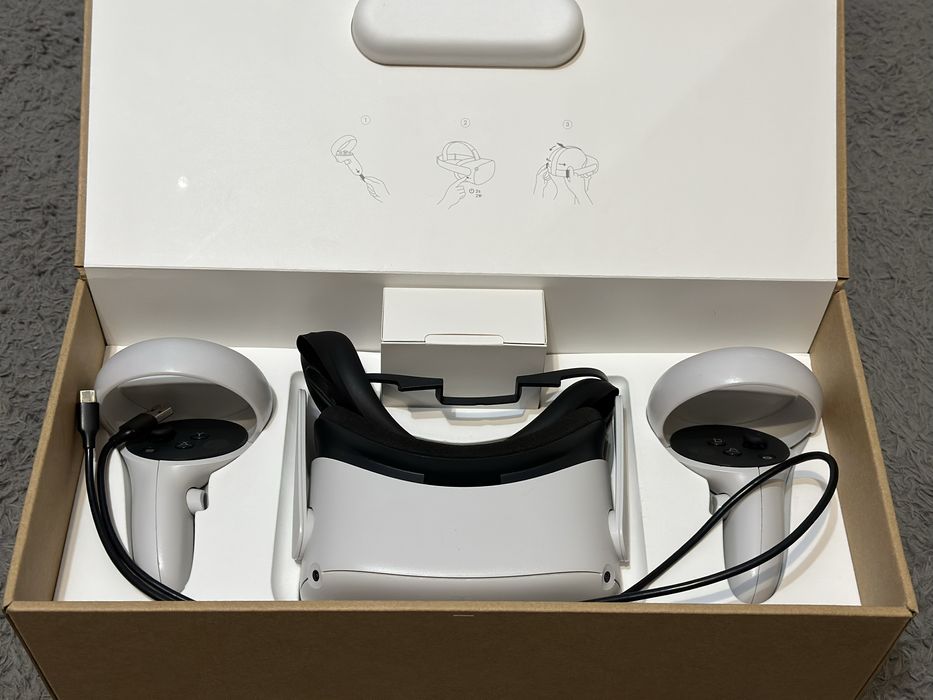 Продавам Oculus Quest 2 128GB СПЕШНО!цената може да се намали!