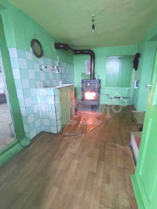 Продава се Къща в с. Ловчанци, Област Добрич - 100 кв.м за 332 €/кв.м - Снимка #5