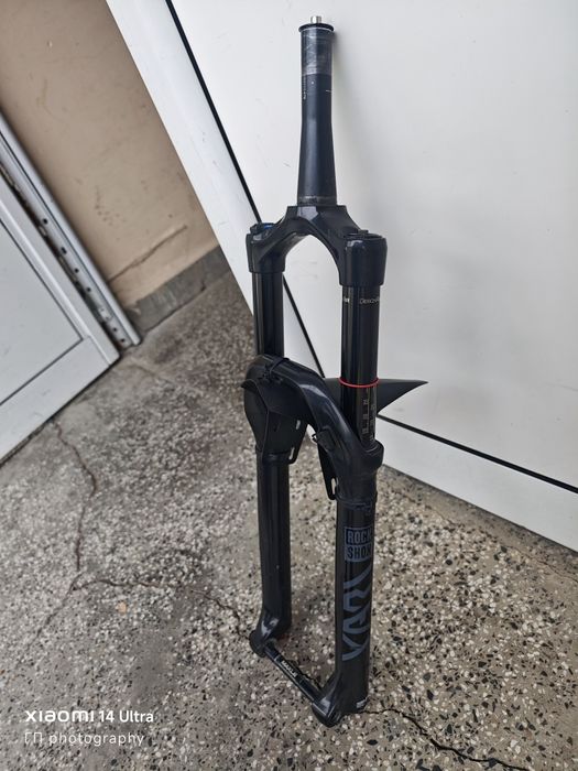 Вилка RockShox  yari 29" 160 15x110 boost