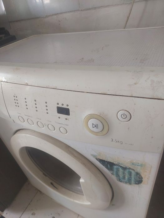 Samsung kirmoshina zor ishledi  bitta aybi bor suv totmedi