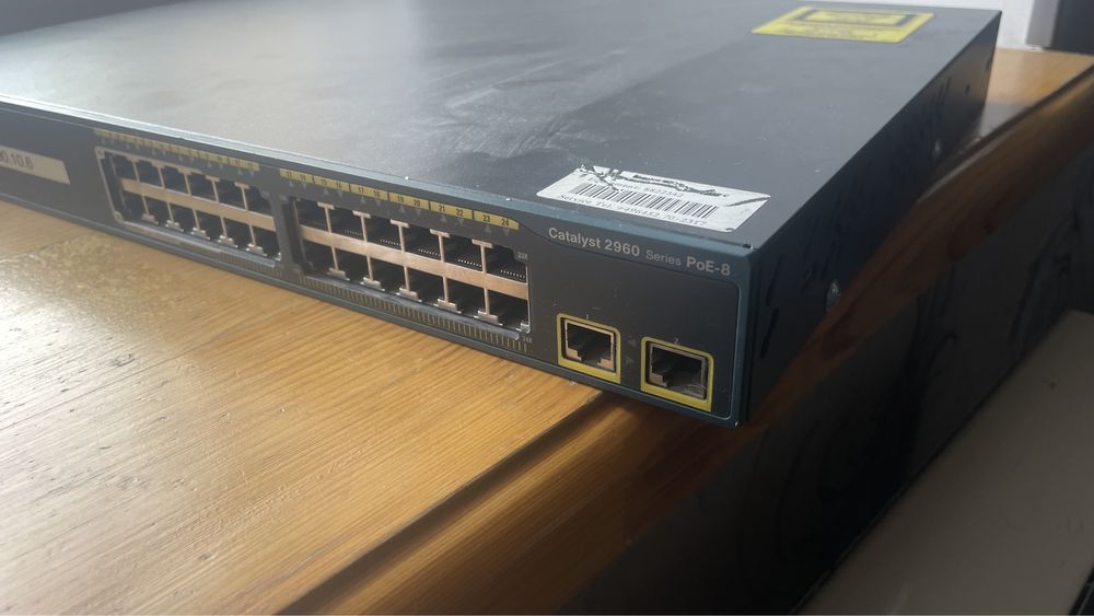 Коммутатор Cisco Catalyst 2960