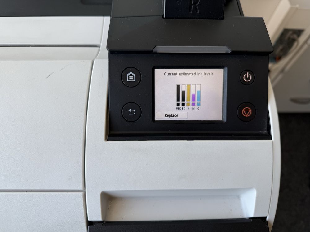 Canon Image Prograf TM-200 широкоформатен плотер 24”