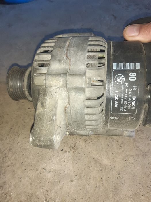 Продается Генератор на BMW Е 34 . 1995 года в рабочем состоянии