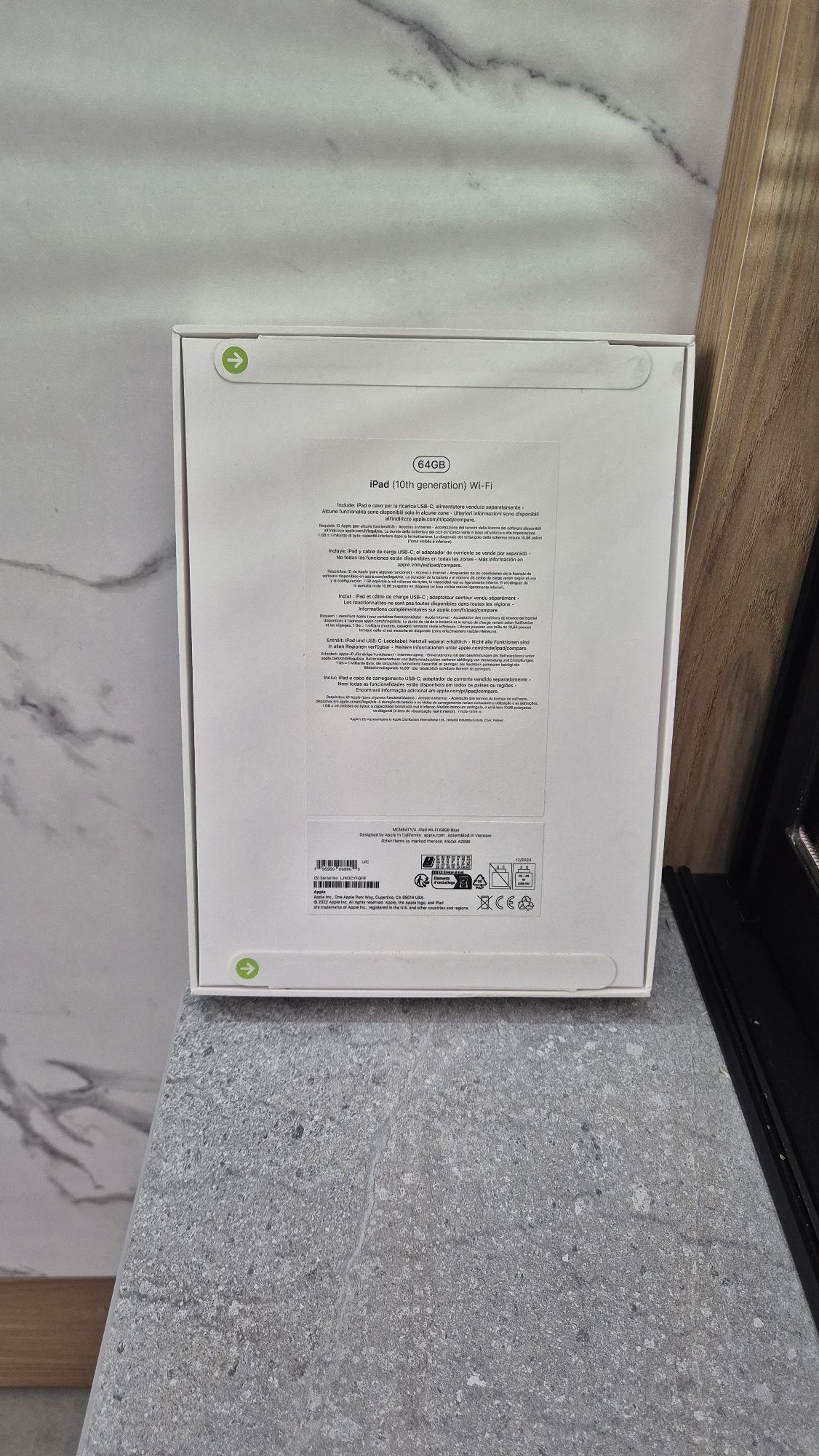 iPad 10 th gen 64gb Wi-Fi Blue