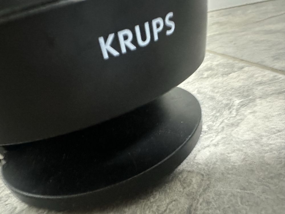 Капсулна кафемашина Krups Nescafe Dolce Gusto KP1000