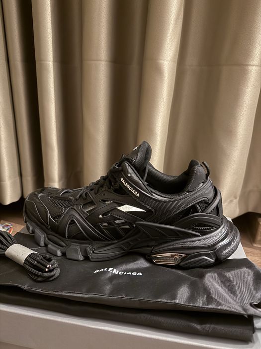 Balenciaga Track LED обувки