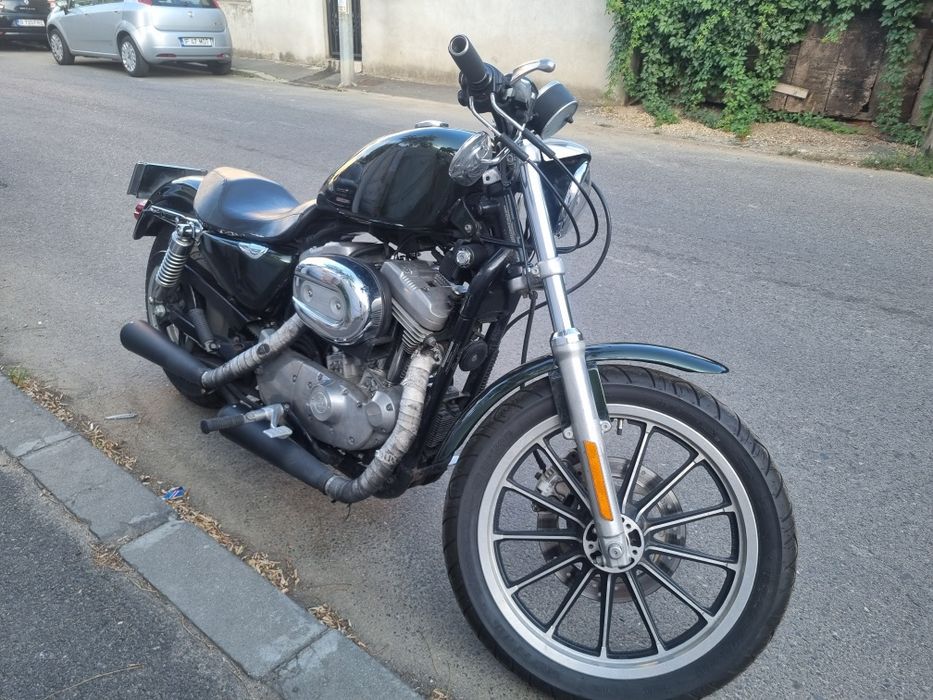 Harley Davidson Sportster 883 limitat in acte A2 (18 ani)