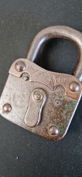 Lacat vechi Abus colectie