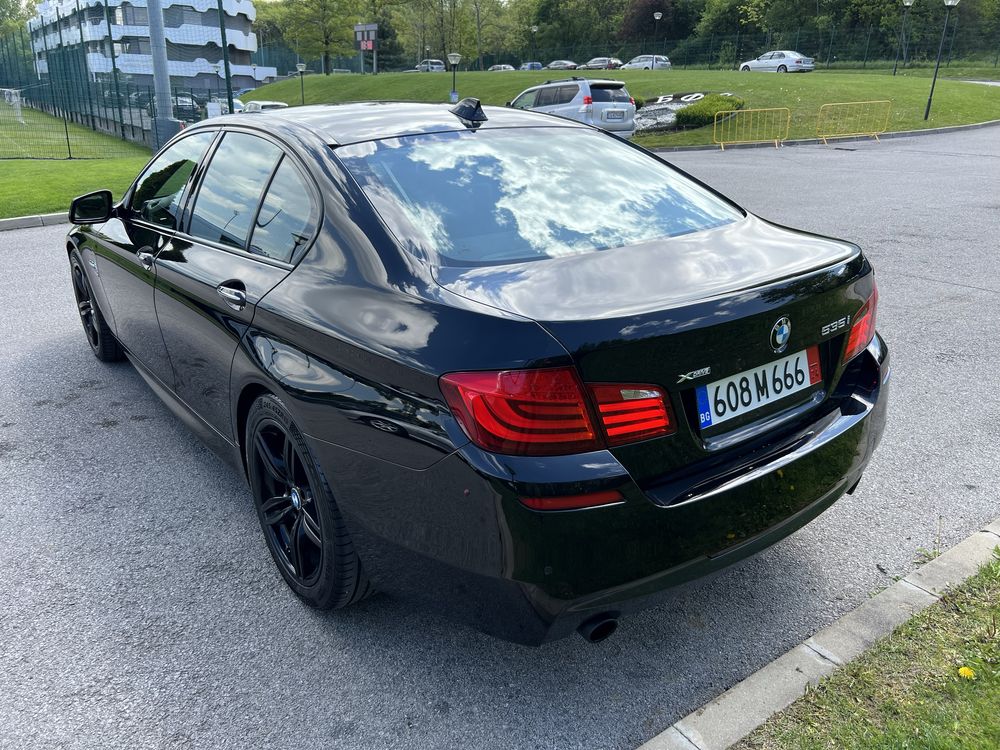 BMW F10 535Xi M Sport 306к.с. 2011г.