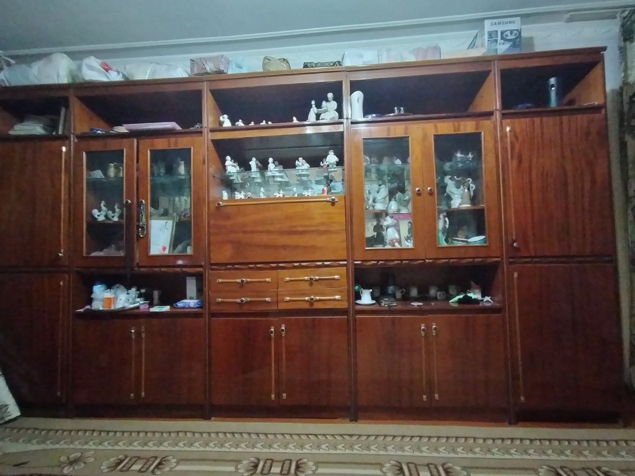 Продаётся Стенка