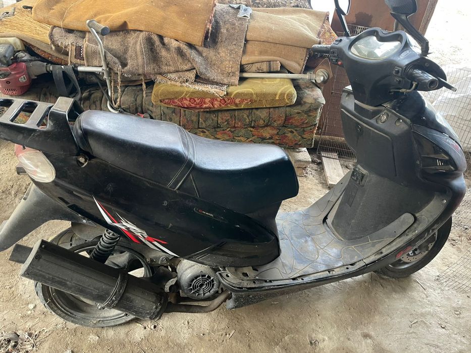 Продается скутер срочно