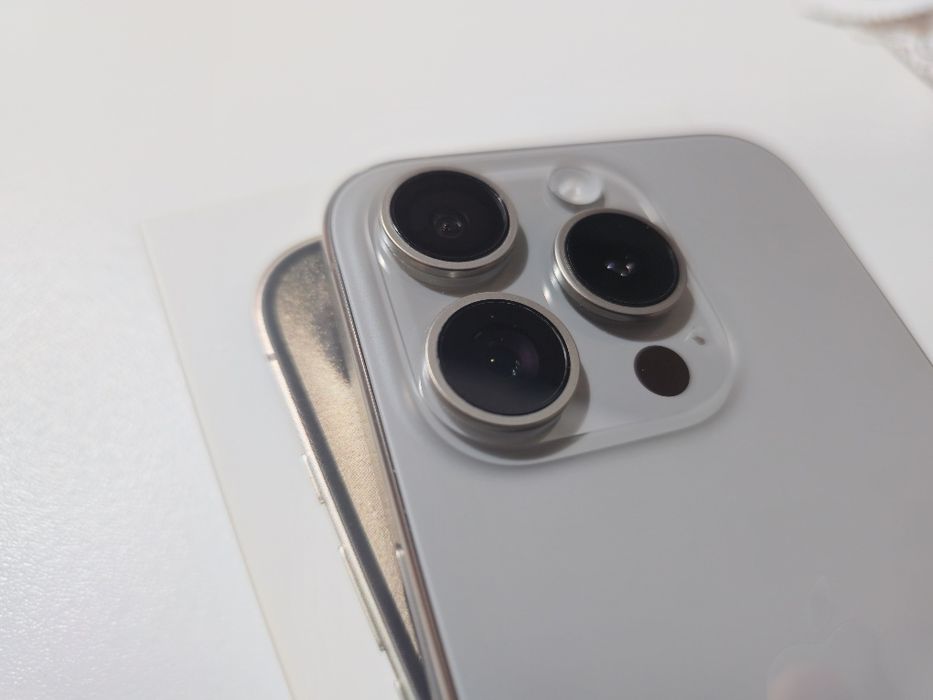 iPhone 15 Pro 128GB impecabil, in garantie, PRET FIX