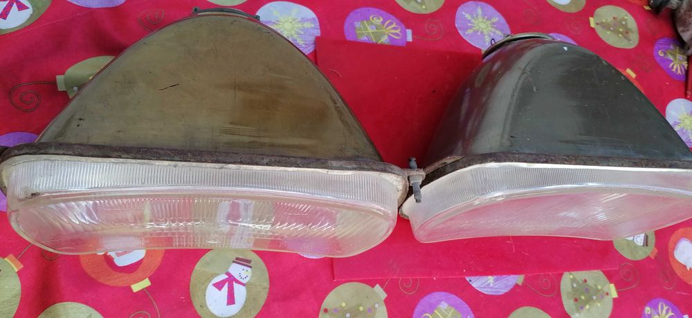 obiecte  vechi faruri  dacia  1300 noi elba licienta franta 420  lei