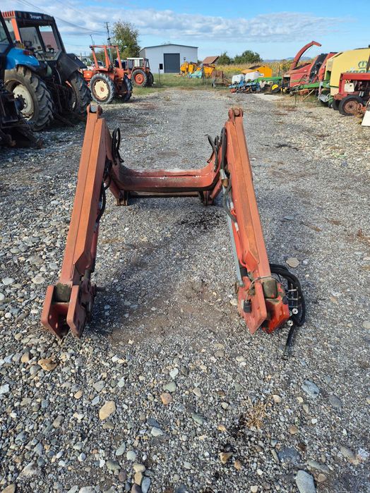 Incarcator frontal Faucheux pentru tractor