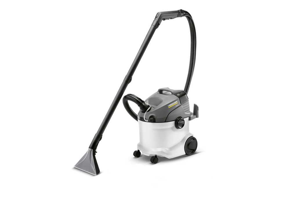 Продам Пылесос моющий Karcher