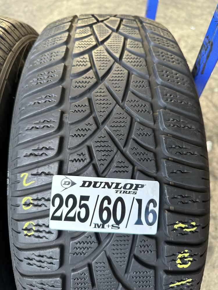 225/60/16 Dunlop M+S