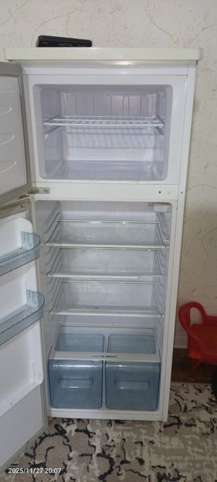 Холодильник сатылады жағдайы жақсы