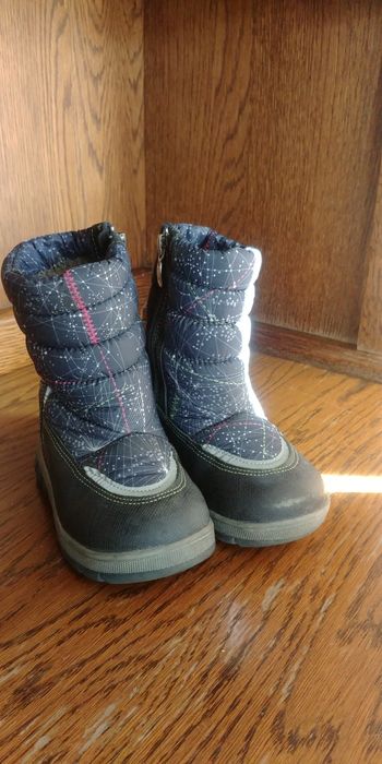 Продам зимние сапоги