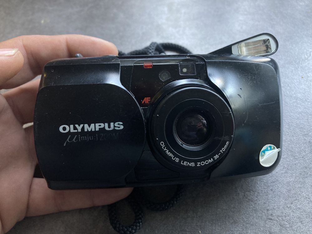 Olympus mju ZOOM 70 / aparat foto pe film