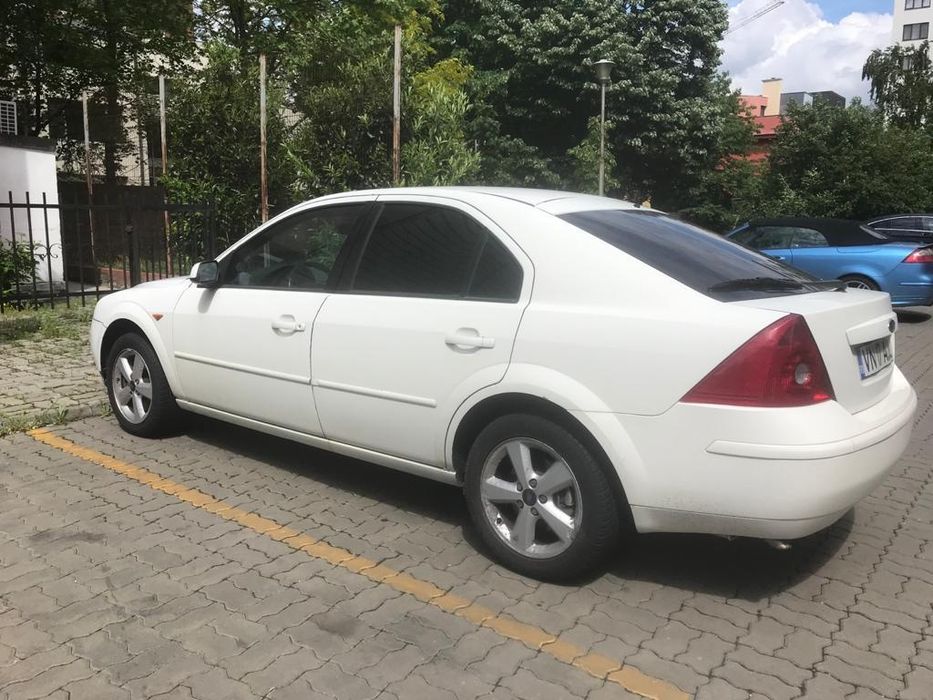 Ford mondeo 2003, 1.8 16v, clima, 4 geamuri electrice, etc