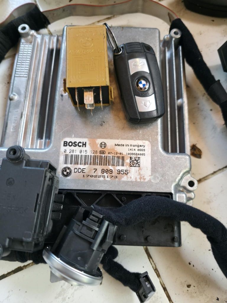 BMW е60 фейслифт 535д на части М57 мотор.