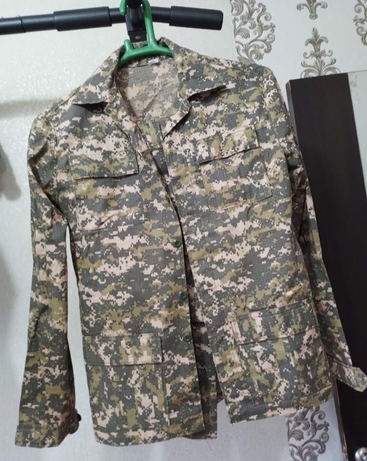 Продам летнюю форму
