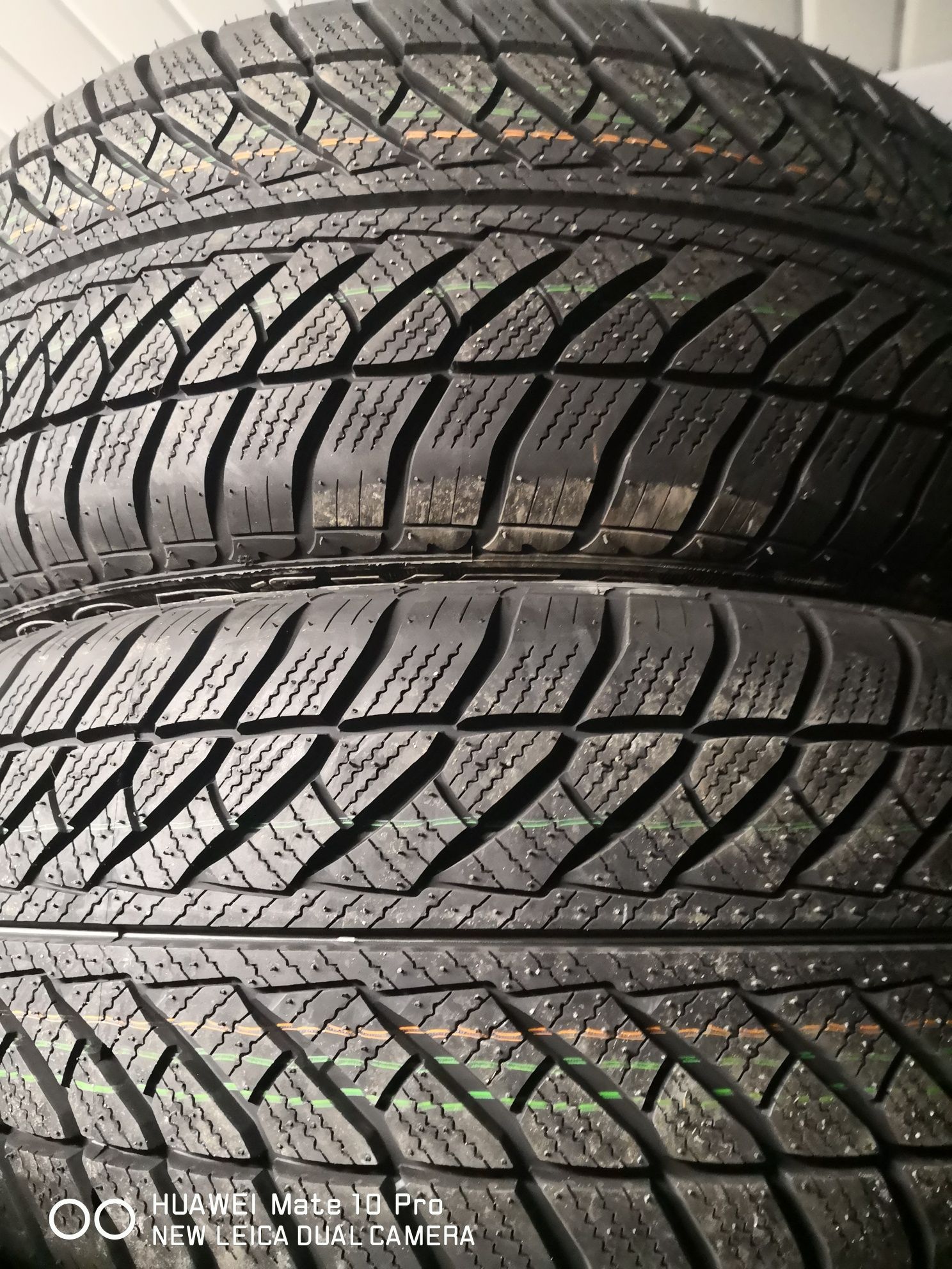 255 50 19 нови гуми Pirelli и Goodyear