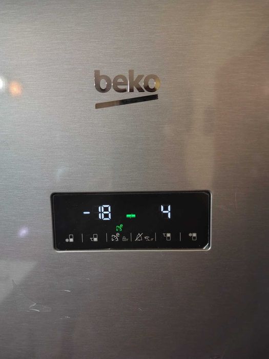 Combina frigorifica beko