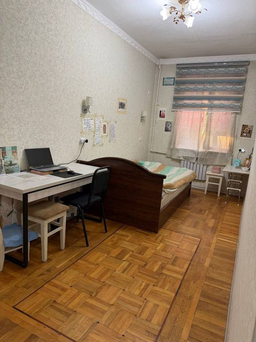 Квартира высокопотолочка продаётся Шота Руставели 2/3/4 меб тех аския