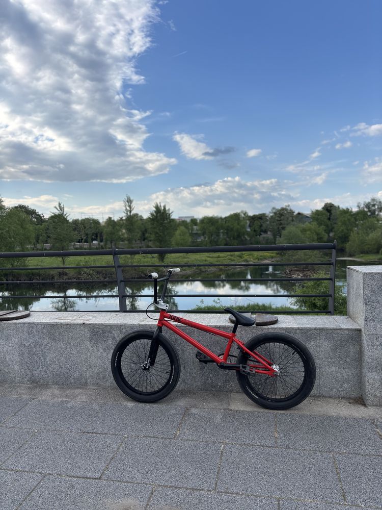 Нов bmx Kink 2024 20 цола