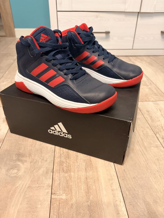 Обувки adidas 36 2/3